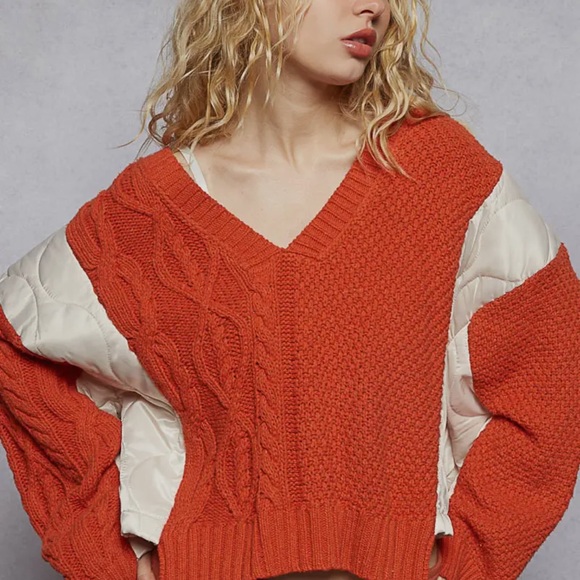 057 - POL V-Neck Long Sleeve Twist Knit Contrast Orange Cable Knit Sweater - Picture 2 of 5